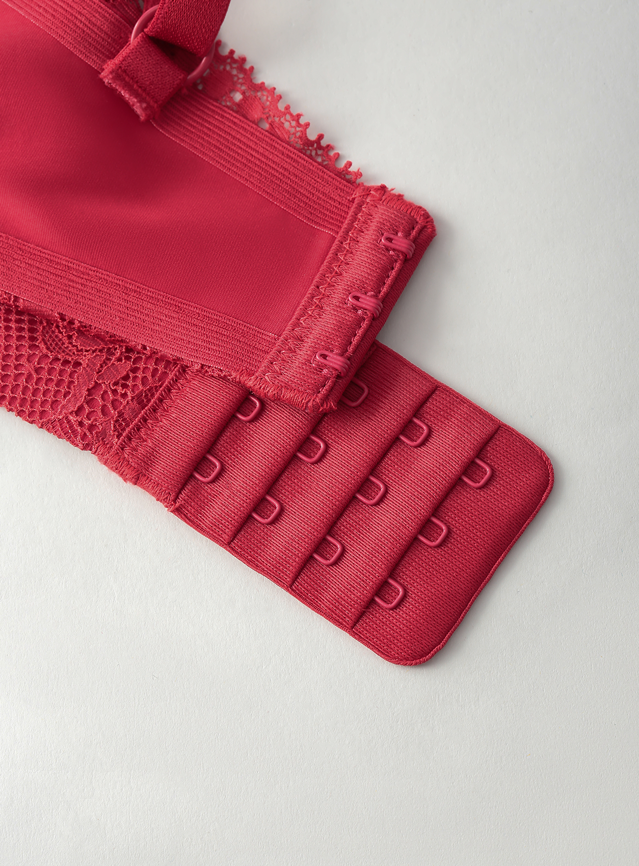 SuperGard Cabin Bra 8104 | Lift, Shape, and Space—All in One Bra